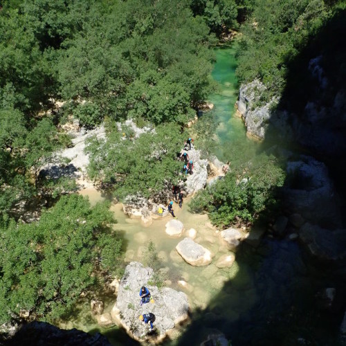 Canyon Du Ravin Des Arcs Près De Montpellier En Occitanie Avec Entre2nature