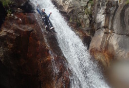 Canyon Du Rec Grand Et Ses Toboggans à Sensations Près De Béziers