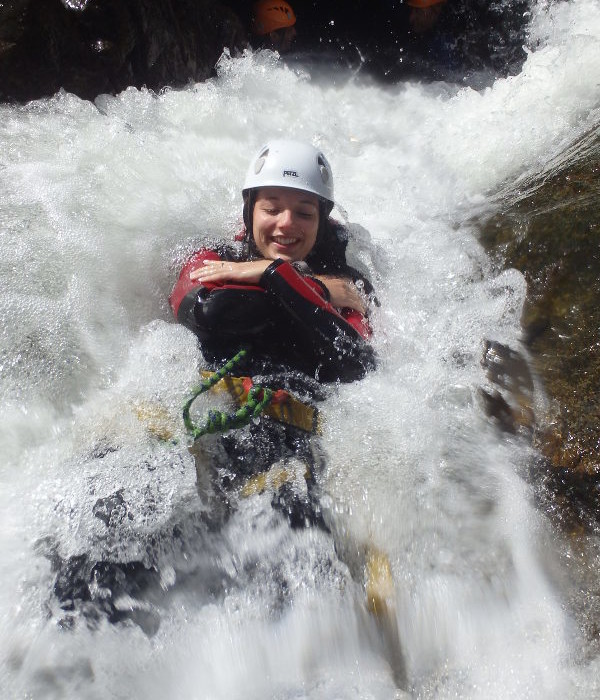 Canyoning Près D'Alès Et Anduze Au Canyon Du Soucy Dans Le Gard