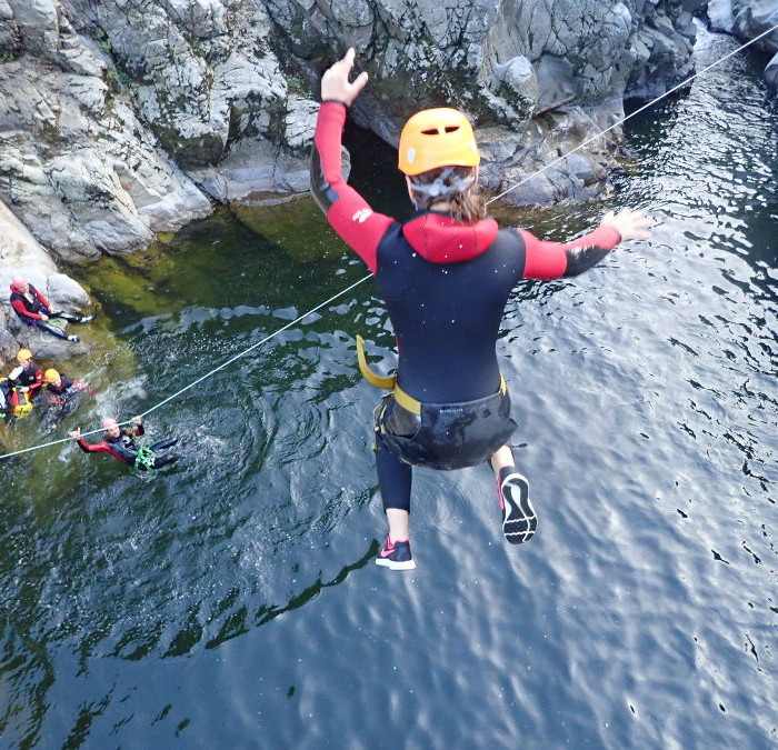 Canyoning Proche D'Alès Et Nîmes Dans Le Canyon Du Soucy à St-Jean- Du Gard