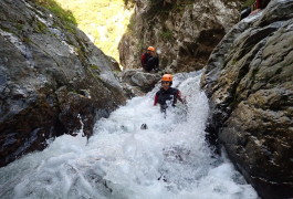 Canyoning Dans Le Caroux Au Rec Grand Dans L'Hérault Vers Béziers