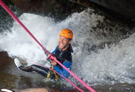 Canyoning En Cévennes Au Tapoul Avec L'équipe D'entre2nature De Montpellier