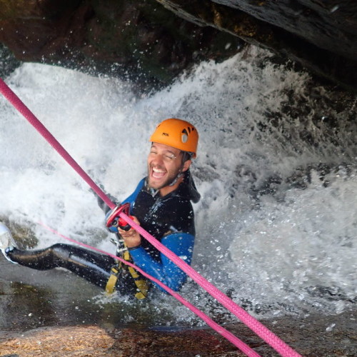 Canyoning En Cévennes Au Tapoul Avec L'équipe D'entre2nature De Montpellier