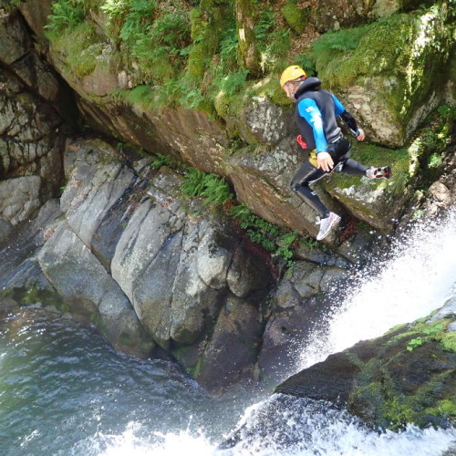 Canyoning Et Saut En Cévennes Au Tapoul Avec Entre2nature