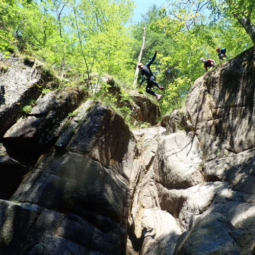 Canyoning Au Tapoul Dans Les Cévennes Près De Montpellier, Avec Entre2nature