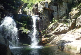 Tyrolienne En Canyoning Au Tapoul En Cévennes Avec Entre2nature