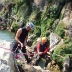 Descente En Rappel En Canyoning Près De Montpellier Dans L'Hérault