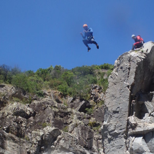 Canyoning Dans Le Gard Près D'Alès Et Anduze Au Canyon Du Soucy