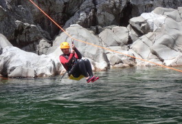 Tyrolienne En Canyoning Au Canyon Du Soucy Dans Le Gard