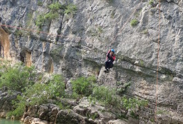 Canyoning Dans L'Hérault Au Canyon Du Ravin Des Arcs