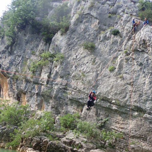 Canyoning Dans L'Hérault Au Canyon Du Ravin Des Arcs