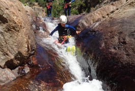 Canyoning à Béziers Et Mons La Trivalle Près De Montpellier Dans L'Hérault