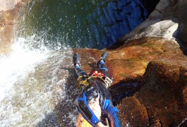 Canyoning à Mons La Trivalle Dans Le Caroux Entre Béziers Et Montpellier