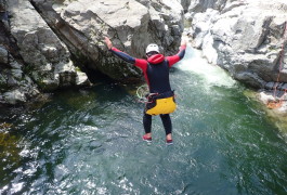 Canyoning Près De Nîmes, Anduze Et Alès Dans Le Gard