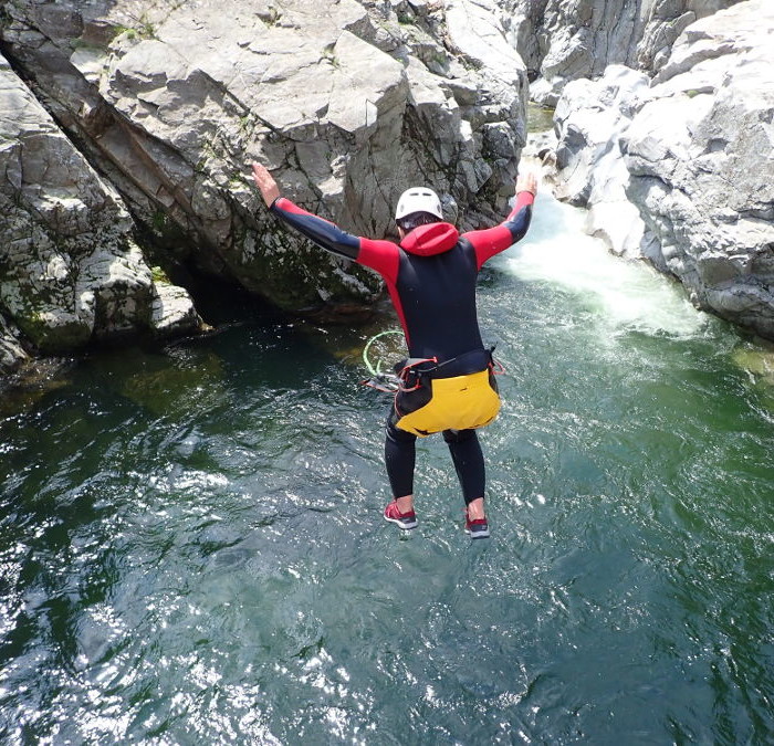 Canyoning Près De Nîmes, Anduze Et Alès Dans Le Gard