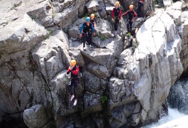 Canyoning Dans Le Gard Au Soucy, Près De Nîmes Et Anduze