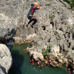 Canyoning Et Saut Au Canyon Du Diable, Près De Montpellier Dans Les Gorges De L'Hérault