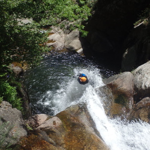 Toboggan En Canyoning Aux Cascades D'Orgon Dans Les Cévennes