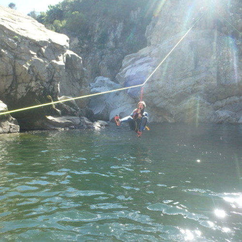 Tyrolienne En Canyoning Au Soucy Près D'Alès Dans Le Gard