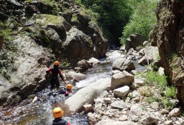 Canyoning Près Du Vigan Dans Les Cévennes Aux Cascades D'Orgon