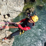 Descente En Rappel Au Canyon Du Diable, Près De Montpellier Dans L'Hérault