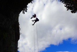 Randonnée-rappel Près De Montpellier Dans L'Hérault Au Pic St-Loup