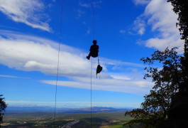 Randonnée-rappel Près De Montpellier Au Pic Saint-Loup Dans L'Hérault