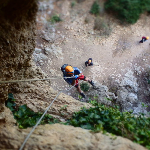 Rappel Et Randonnée Au Pic Saint-Loup Près De Montpellier