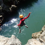 Saut Au Canyon Du Diable Dans Les Gorges De L'Hérault, Près De Montpellier Et Saint-Guilhem Le Désert