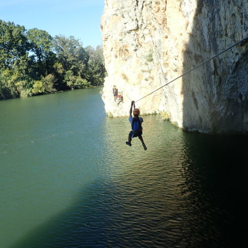 Tyrolienne De La Via-ferrata Du Vidourle Entre Nîmes Et Montpellier