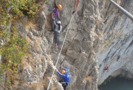 Via-ferrata Dans Le Gard Entre Nîmes Et Montpellier