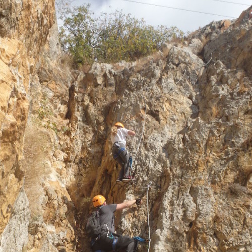 Via-ferrata Du Vidourle Dans Le Gard Proche De Montpellier