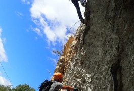 Via-ferrata Du Vidourle Près De Nîmes Et Son Passage Difficile