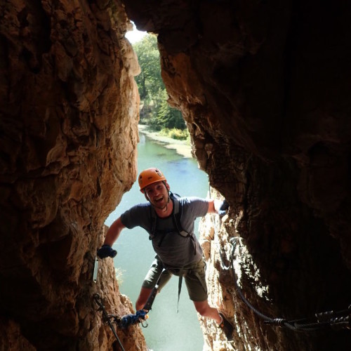 Via-ferrata Au Vidourle Dans Le Gard Près De Nîmes