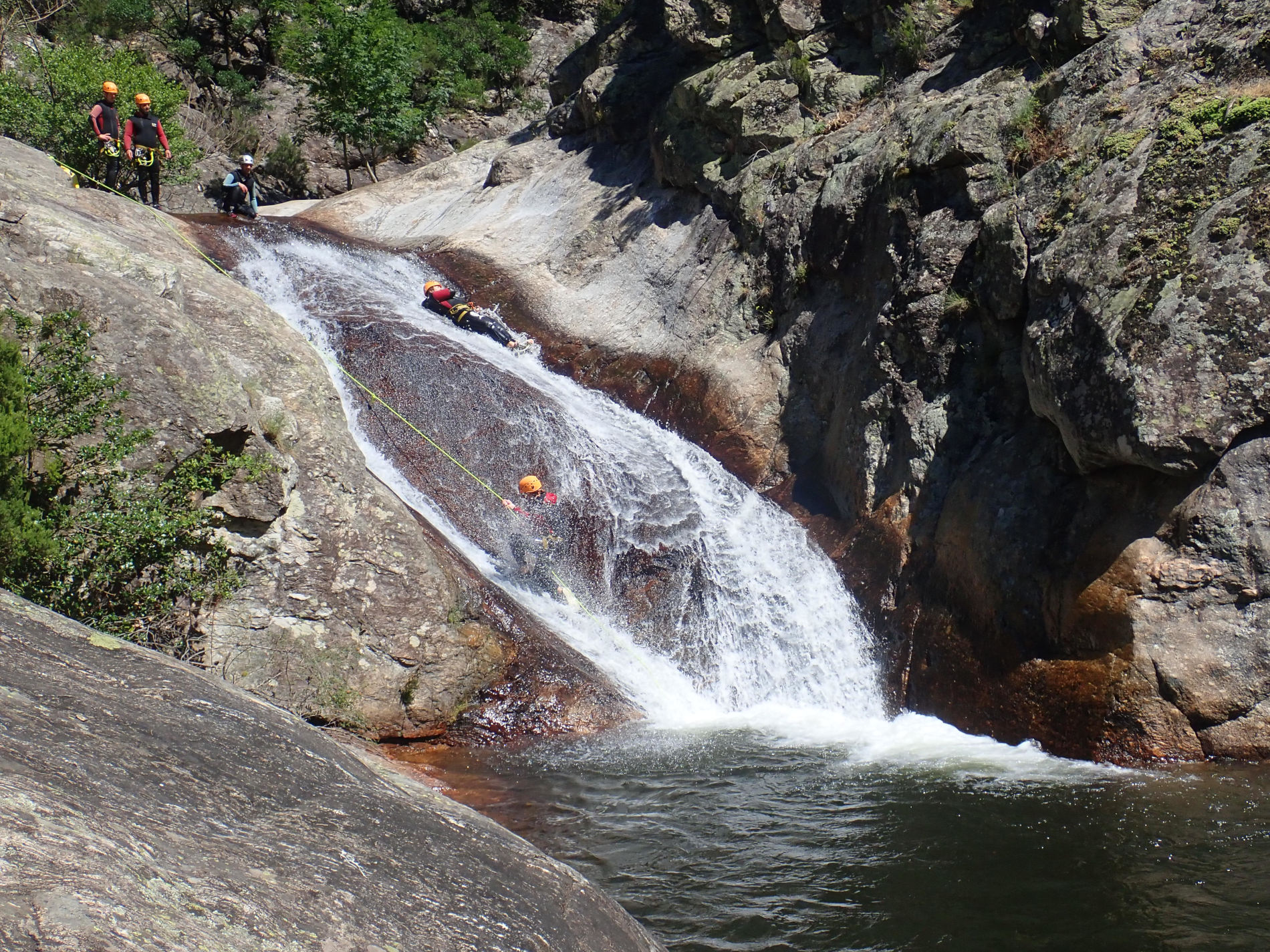 Canyoning Près De Béziers Dans L'Hérault à Mons La Trivalle Au Rec Grand.