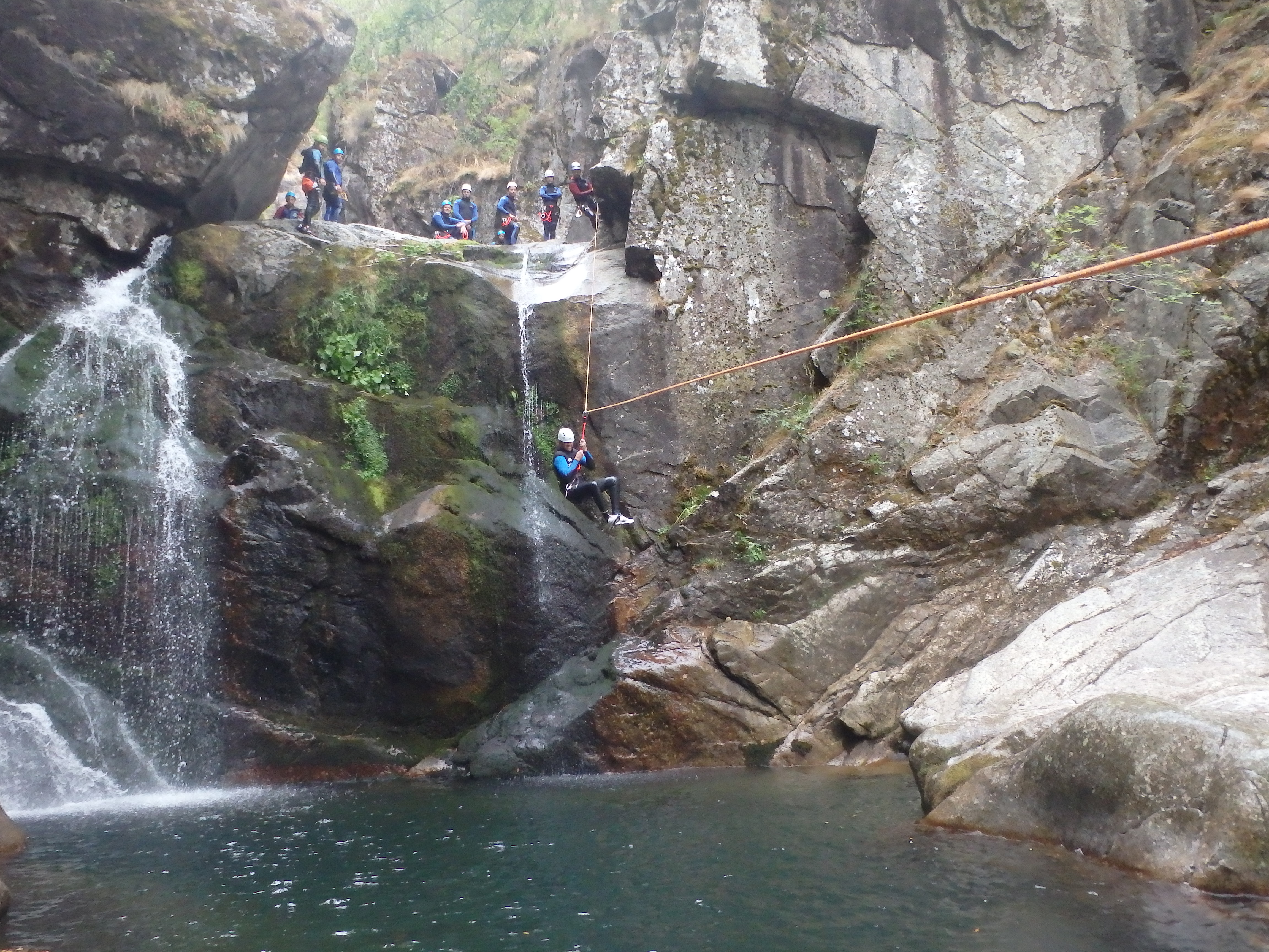 Tyrolienne Du Canyon Du Tapoul Dans Les Cévennes Près De Montpellier